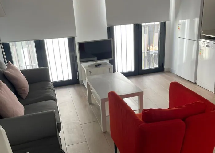 Apartamentos Hiedra y Tapinería Mercado Central